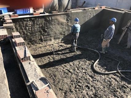 Gunita para piscinas estilo playa