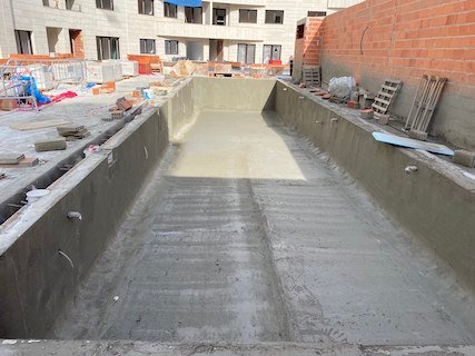 Gunita para piscinas comunitarias